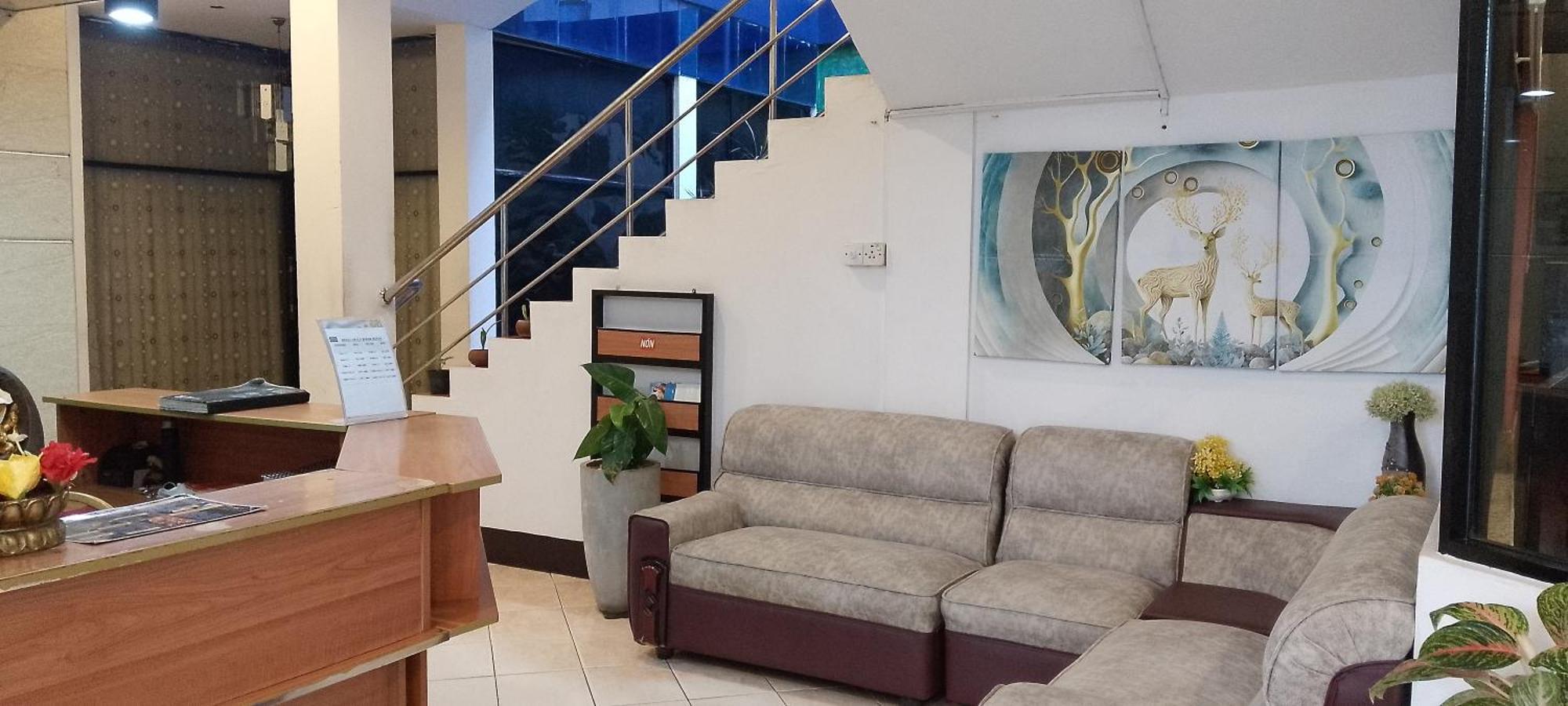 Hotel Nelly Vavuniya 外观 照片