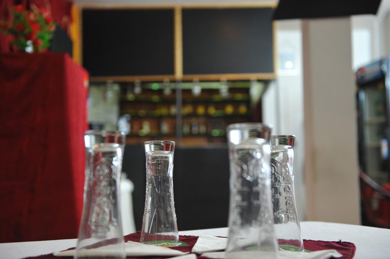 Hotel Nelly Vavuniya 外观 照片