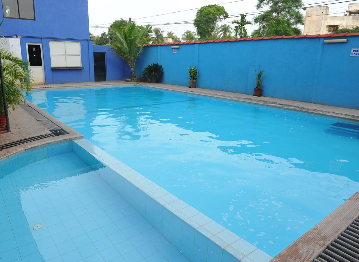 Hotel Nelly Vavuniya 外观 照片