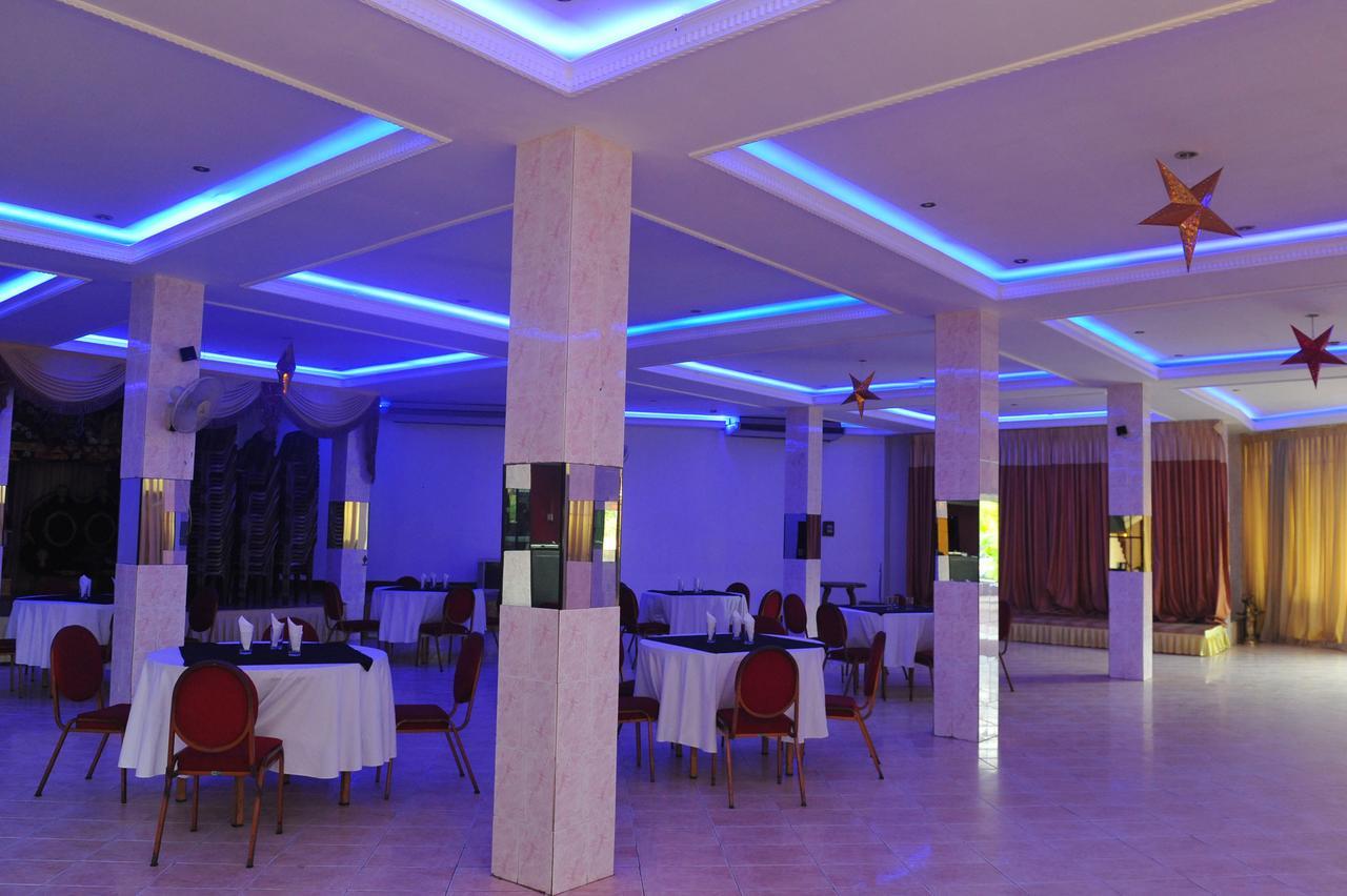 Hotel Nelly Vavuniya 外观 照片